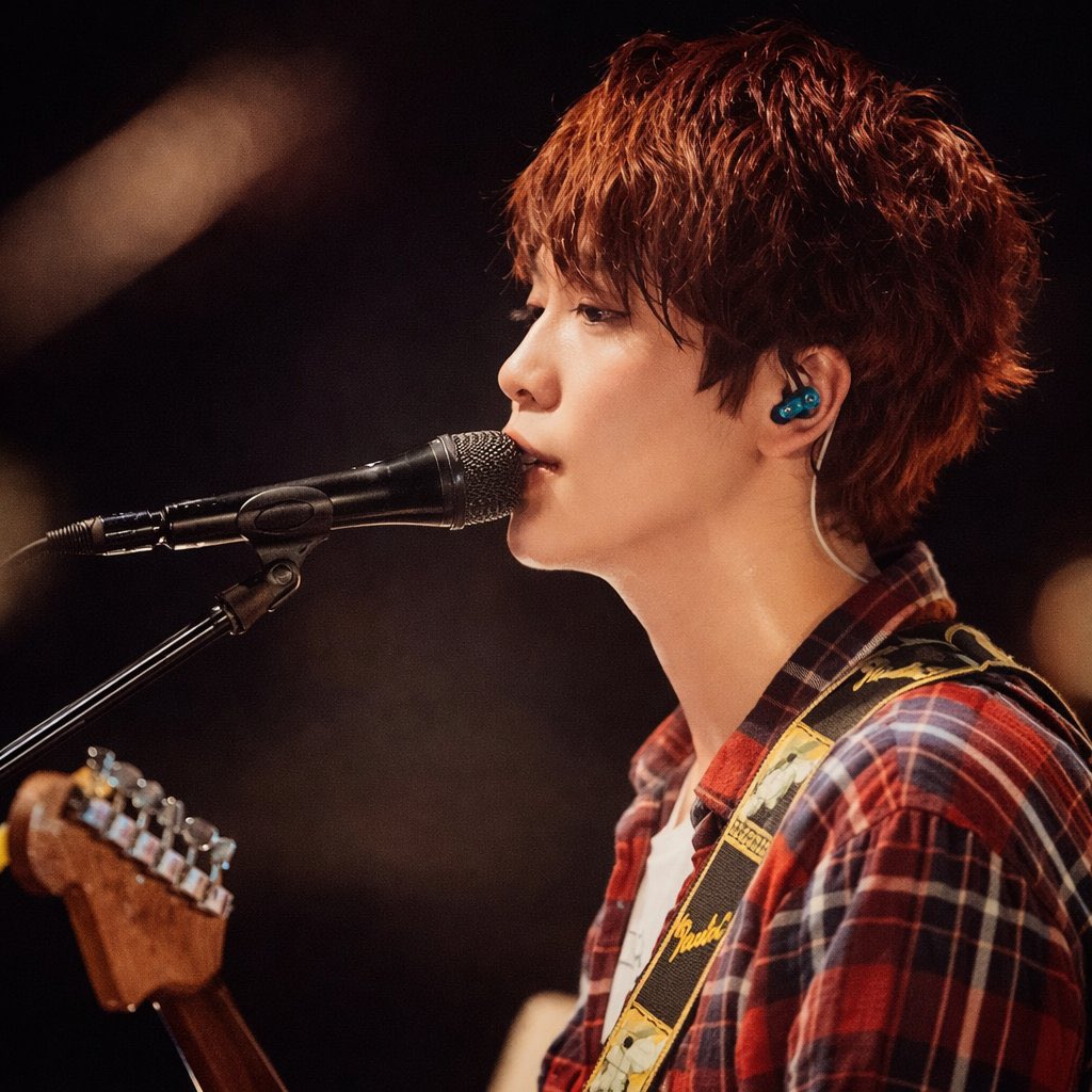 빠방 ꙳₊⁺⋆ tweet media