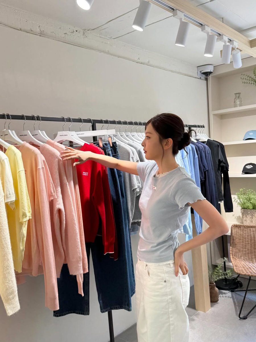 쓸 tweet media