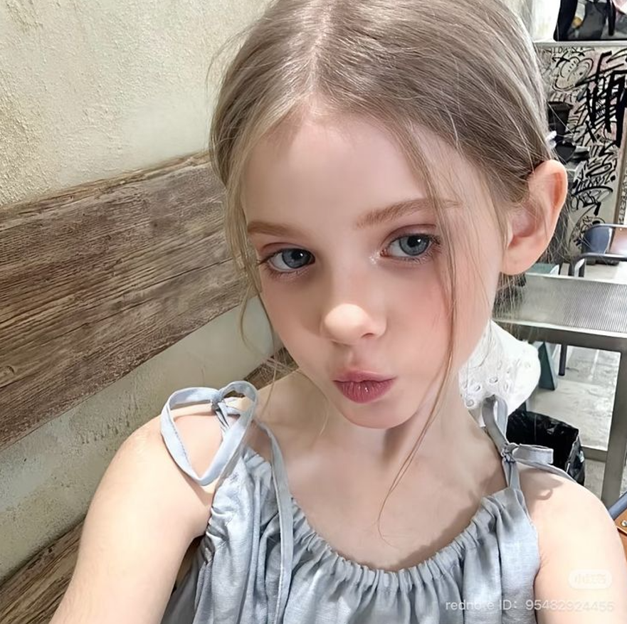 BeckyMailh51174's tweet photo. 幼少期→成人
アジア人と���って老けるの早いです… https://t.co/LS2NVifXTs