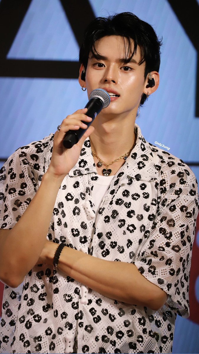 OnlyJung tweet media