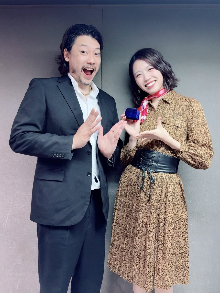 赤坂麻凪 tweet media