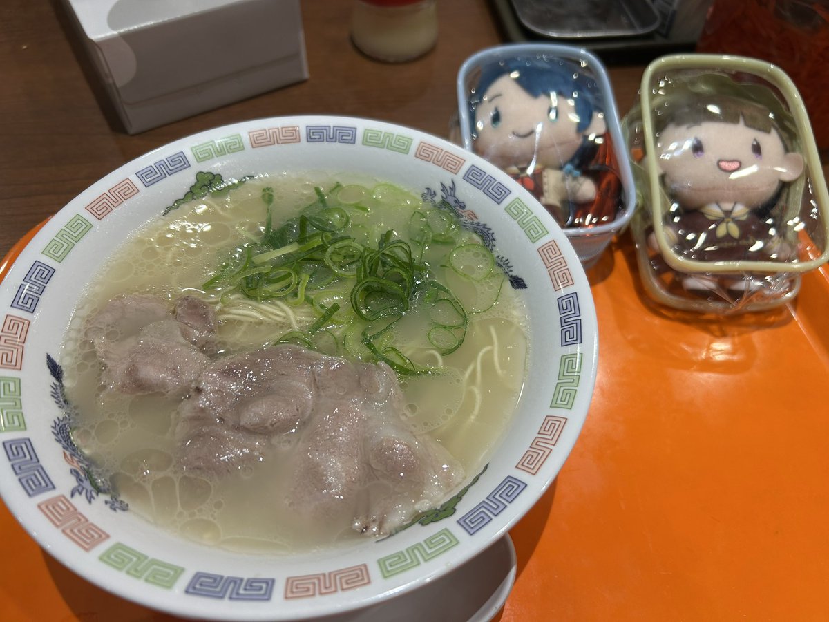 ぴょん tweet media