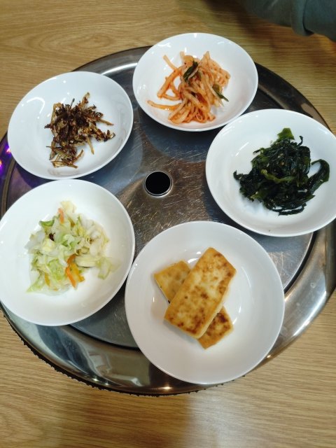 むんくさん tweet media