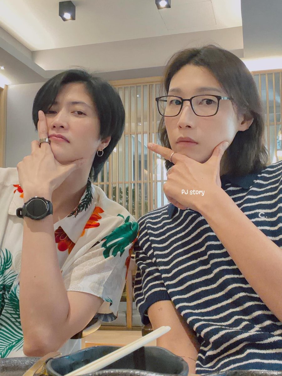 몽 ¹⁰ tweet media