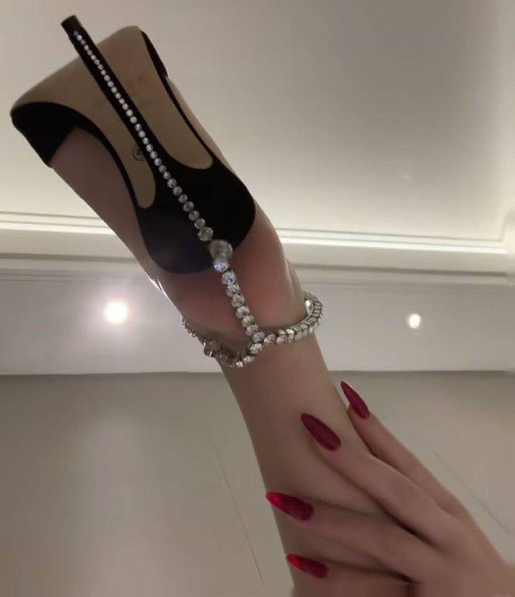 诗诗老师👠♠️ tweet media