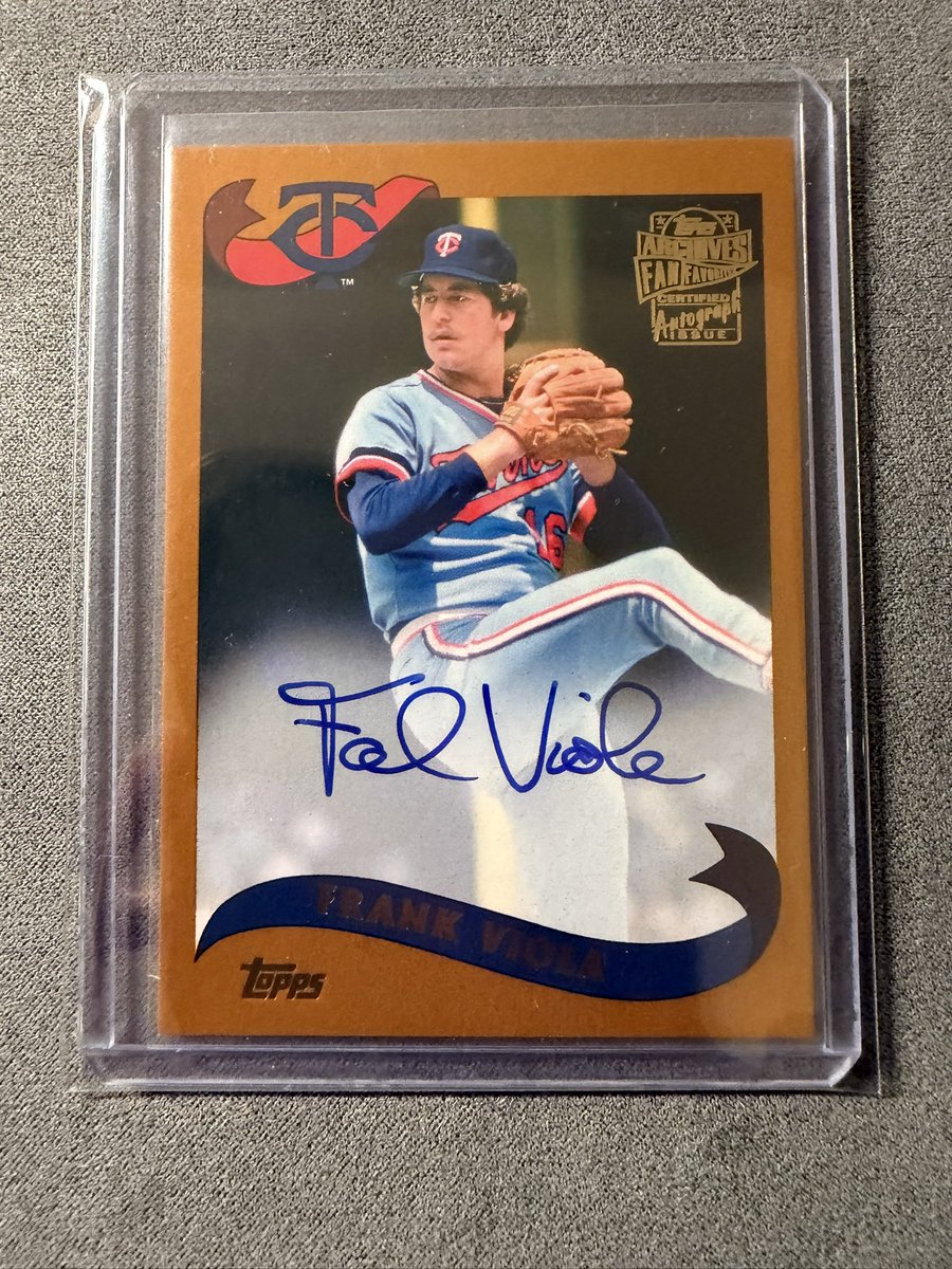 hu199718's tweet photo. NO.55
Frank viola
1982-1996年通算176勝150敗1844三振3.73era 1988年サイ・ヤング賞投手 https://t.co/7MB23iHNY2