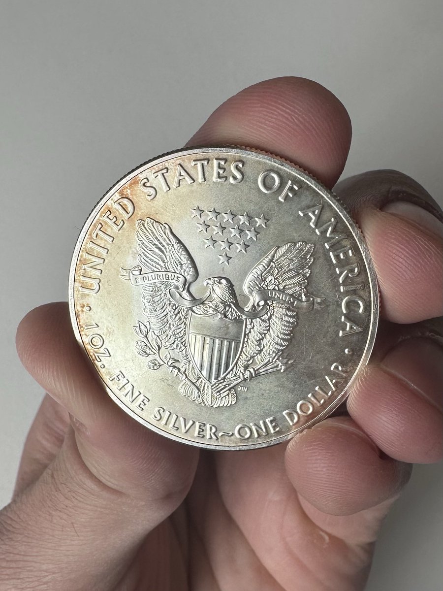 CopperUtopia's tweet image. Beautifully toned silver eagle #collection #silver #numismatics