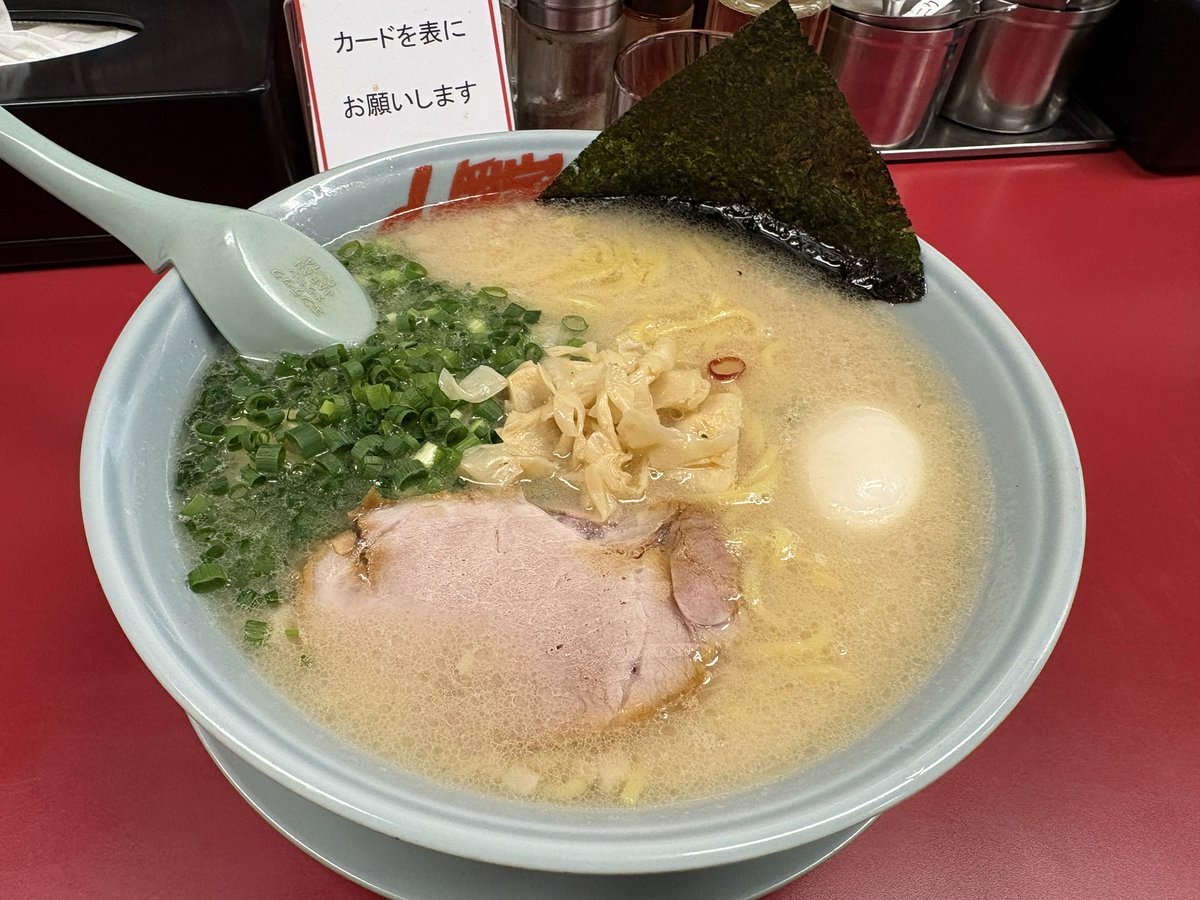 ひなちゃす tweet media