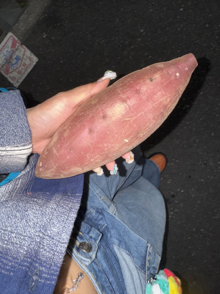 KISA🍑 tweet media