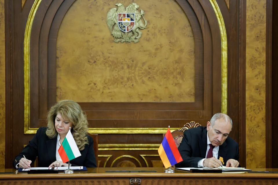 armenpress's tweet image. 🇦🇲#Armenia, 🇧🇬#Bulgaria sign strategic partnership declaration

armenpress.am/en/article/124…