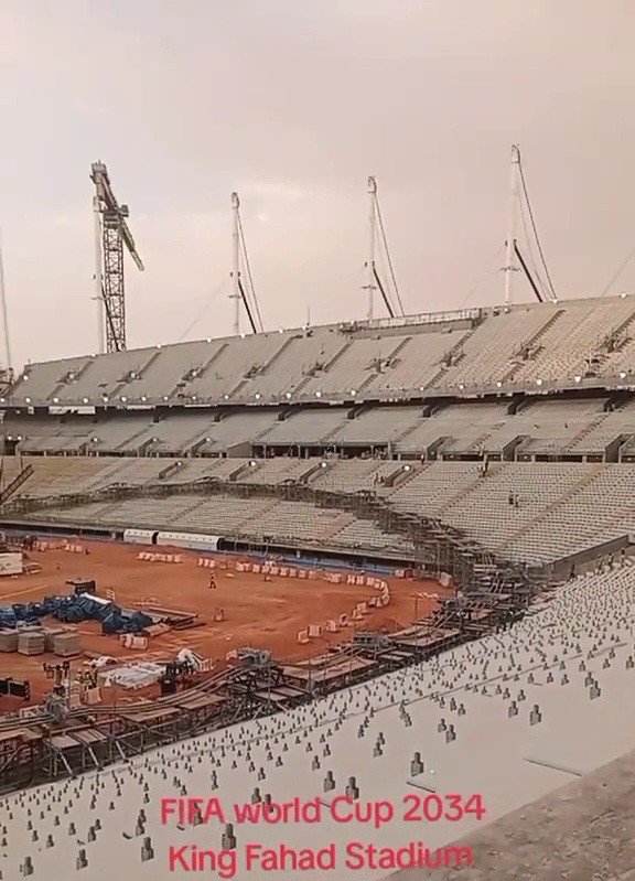 زاوية الملاعب ⛳️🏟 tweet media