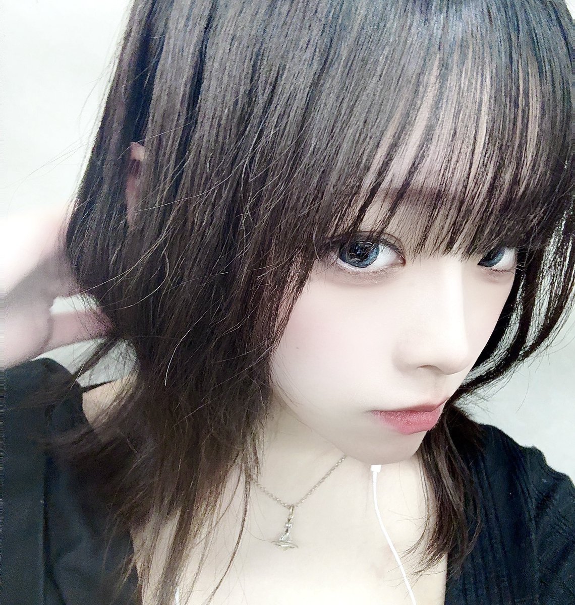 なモ tweet media