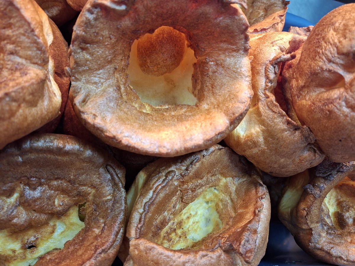 thefoxatchippy's tweet photo. Sunday at The Fox, Roasts served all day! 🥕🍗🍷
Book your table below:
https://t.co/meygAQkki5
#thefox #roastsallday #roastdinner #roasties #thecotswolds #thefoxinchippingnorton https://t.co/pUSlnGqELi