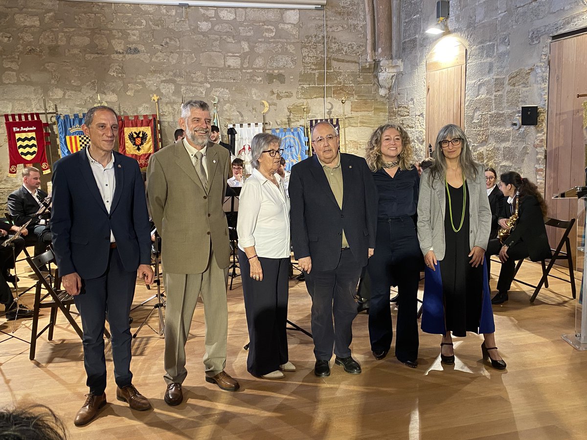 miclleida ❤️☪️✝️ tweet media