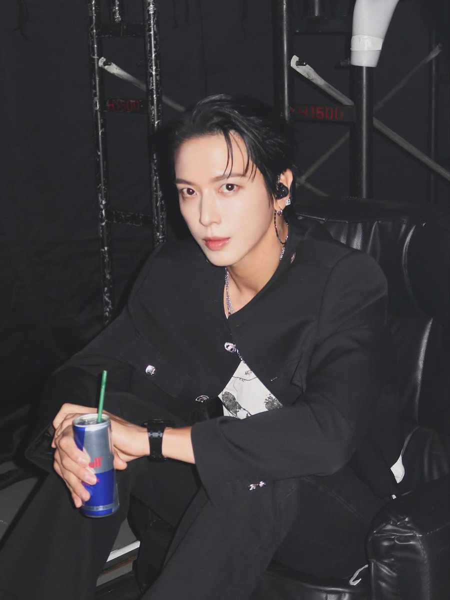 시누용화 tweet media