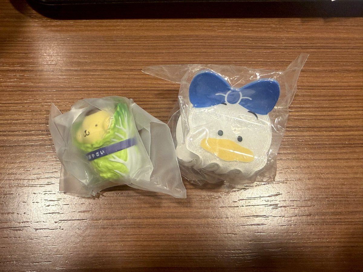 37_snow's tweet photo. 【交換】
サンリオ　ガチャ　白菜マスコット　はぴだんぶい　ヘアクリップコレクション

🔸譲
　ポムポムプリン(白菜)
　あひるのペックル(ヘアクリップ)

🔸求
　同種　けろけろけろっぴ

池袋にて交換or郵送

お気軽にお声掛けください！ https://t.co/dsJtlzAXjY