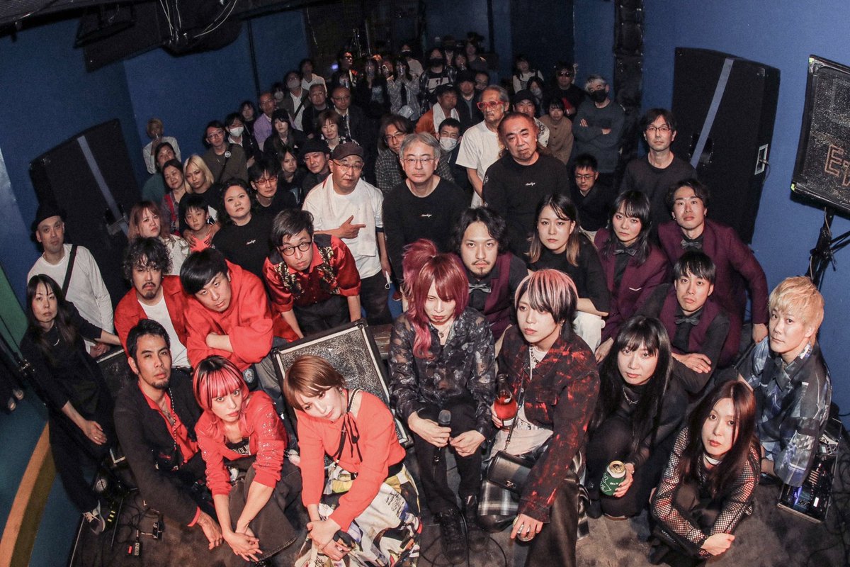 osaka_utsushiyo's tweet photo. 遅れましたが、昨日はyunaとの共催企画お越しいただきありがとうございました❤️‍🔥❤️‍🔥❤️‍🔥
恒例の真顔😐と笑顔😆ショット❣️

🔽次回ライブ🔽
6月5日(金)📍堺東Goith
『SUPER 3MAN』
ウツシヨ出番　20:00〜💃

🎫ご予約はこちら
https://t.co/IDzqDzRa7x

📸@kissy4242 https://t.co/WJbhKs12fu