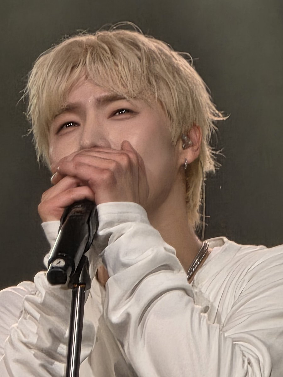 모찌노예 tweet media