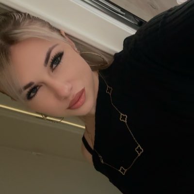 eva_dree's tweet photo. #NouvellePhotoDeProfil https://t.co/sliBv55zNz