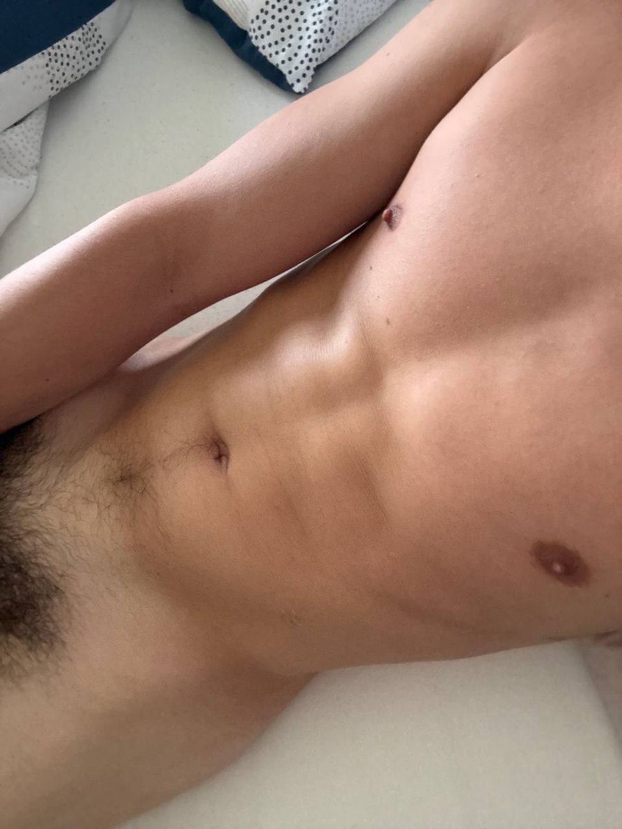 Trietrex16's tweet photo. Lets chat!!!!! Guyssssss

#gay https://t.co/r0mbkanXRx
