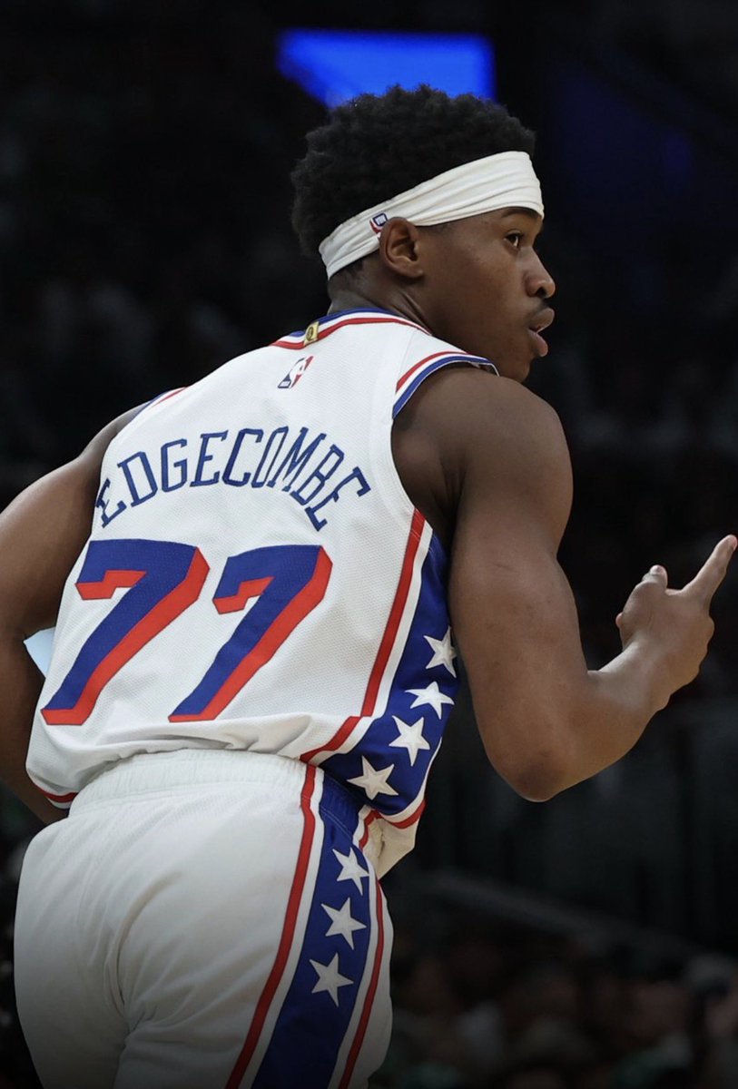 carlesortiz's tweet image. VJ Edgecombe in #Sixers’ #NBAPlayoffs Game 7 W @ BOS:

23 PTS, 6 REB, 4 AST, 5 3PM

&amp;gt; 1st rookie EVER w/ 20+ PTS, 5+ REB, &amp;amp; 5+ 3PM in a G7

&amp;gt; most PTS by a rookie guard in a G7 since Jerry West (1961)

&amp;gt; joins Tatum as the only players EVER w/ 20+ PTS in a G7 at age 20 or younger
