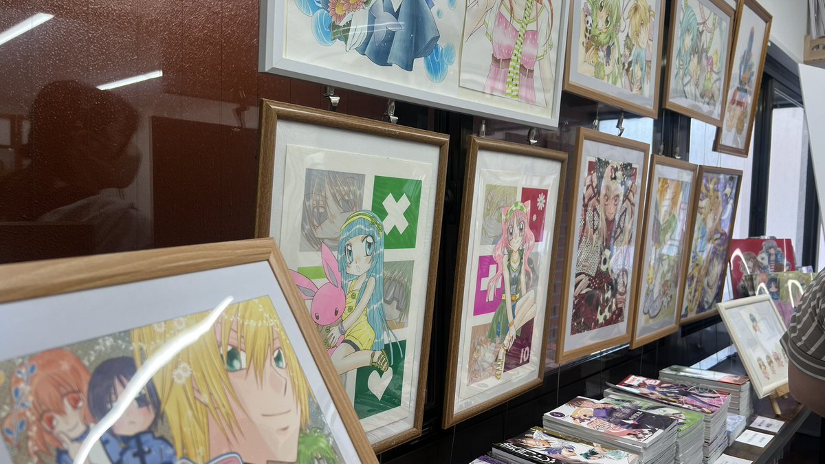 今日は中学くらいから大好きな水都あくあ先生（@mizuto_v ）の原画展に