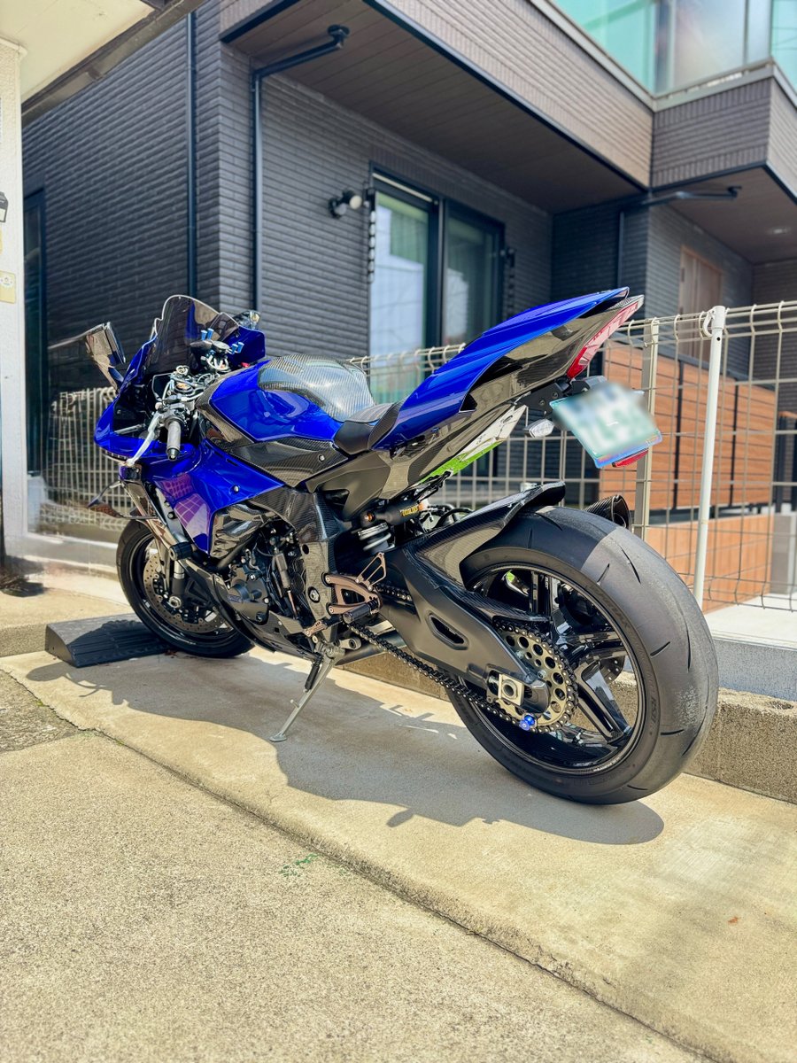 taro18@R1の性能を30%だけ使える🐽✨☀️🍀🛵🐈📸 tweet media