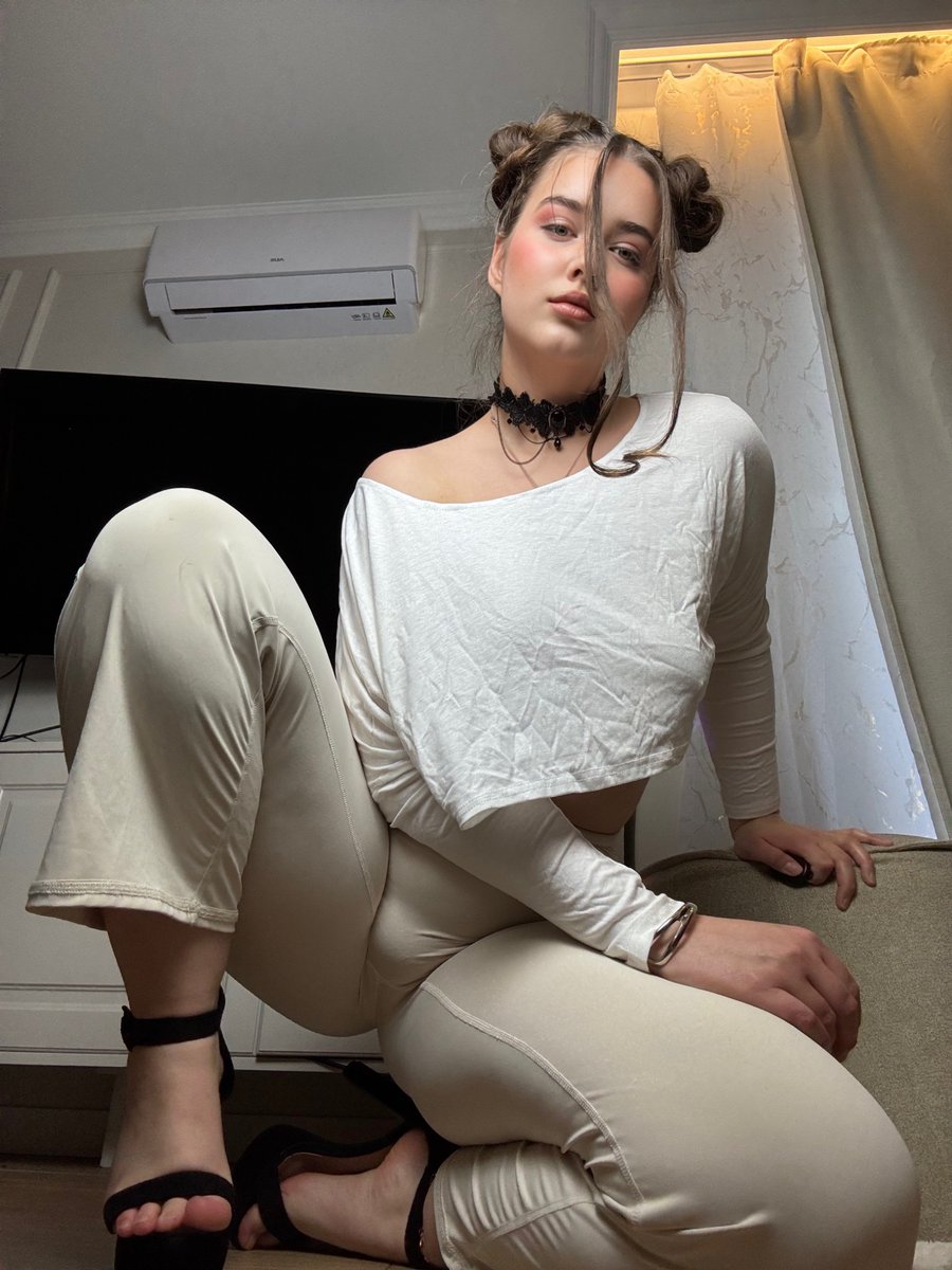 Miss Vikelsik tweet media