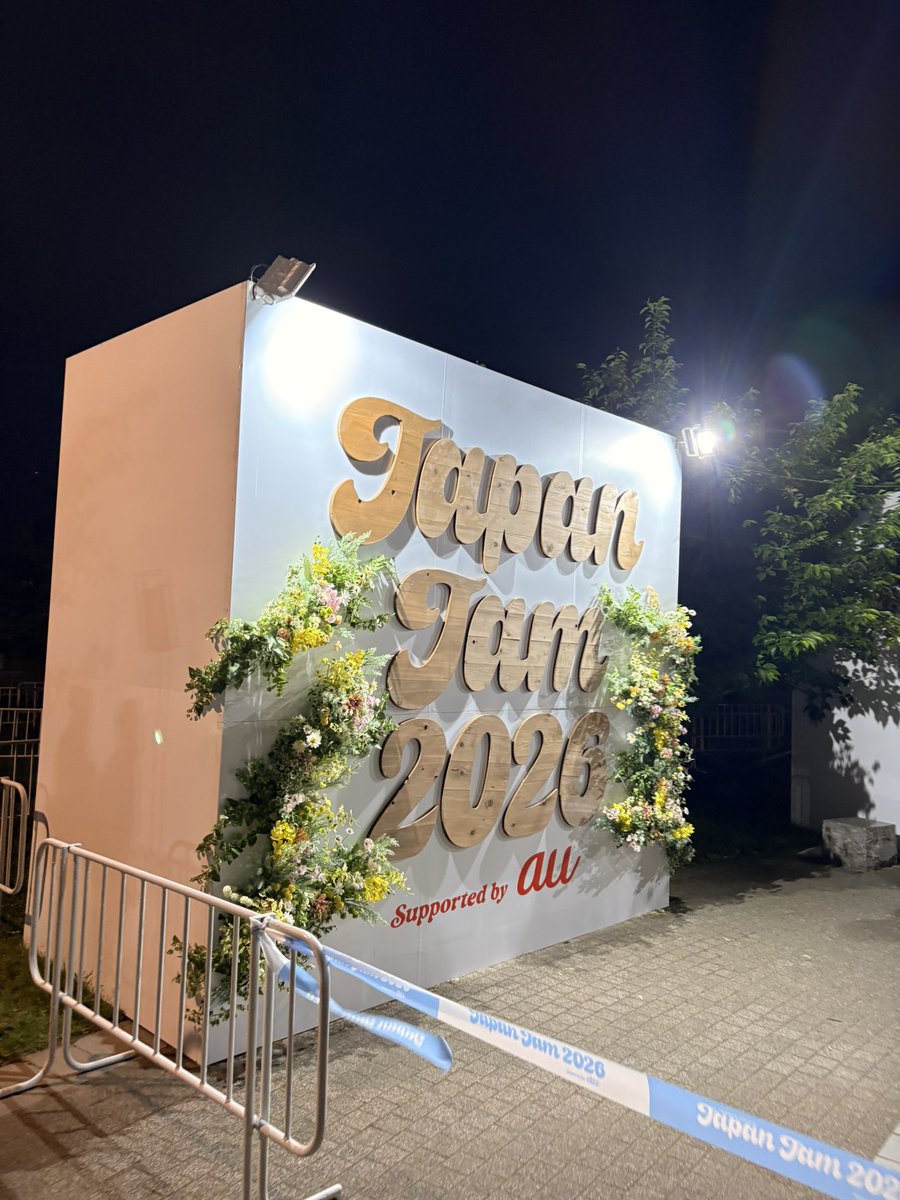 the_comSl3's tweet photo. 実は初めましてJAPAN JAM https://t.co/AIeLLEkMJn