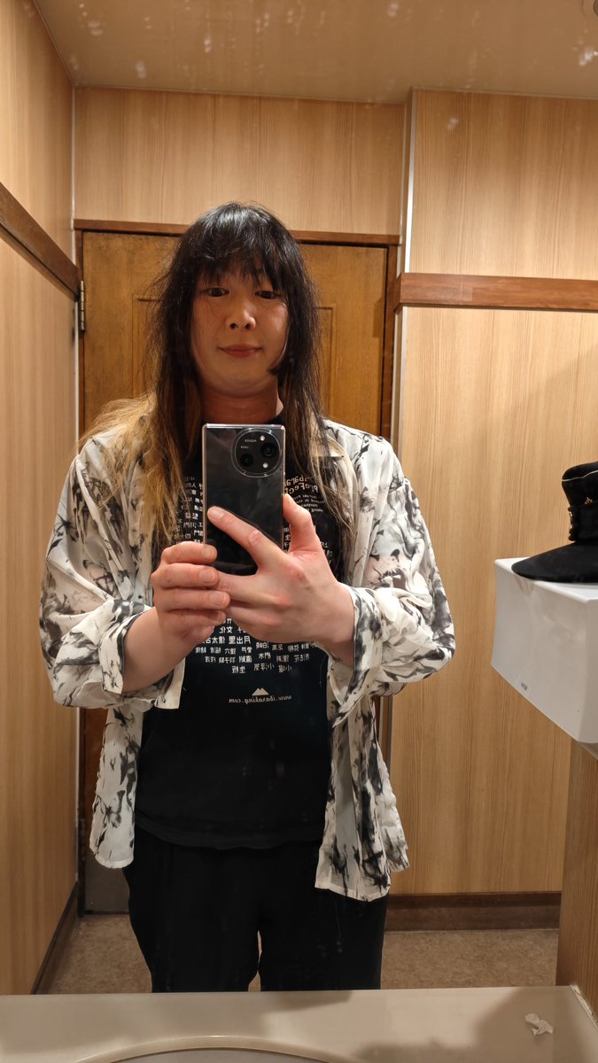 Siegweiße♛⚧️♕ tweet media