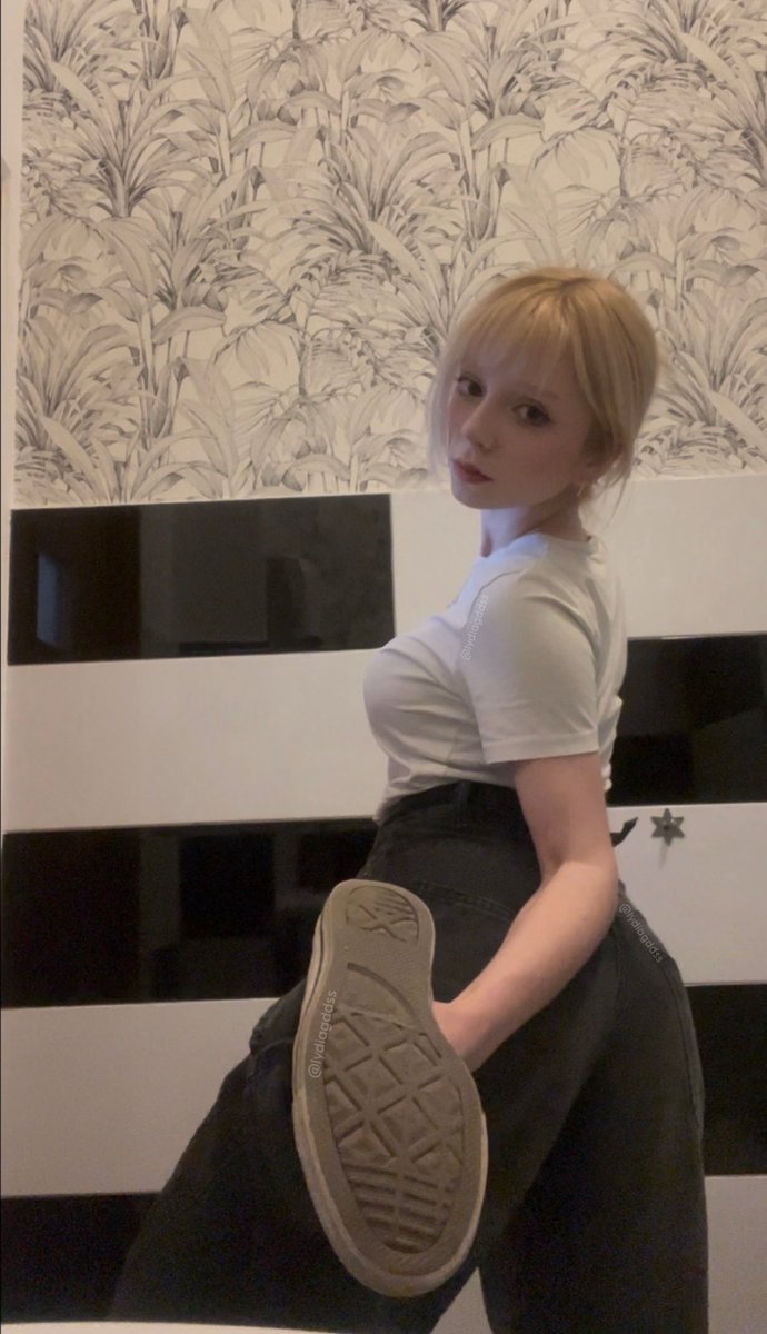 ⊹ ࣪ ౨ৎ˚₊ lydia tweet media