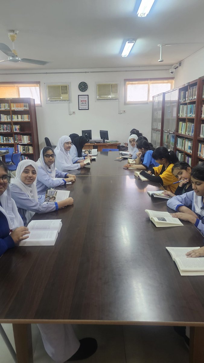 PakistanInteen1's tweet image. Through these meaningful activities, we celebrated the spirit of World Book Day, fostering a love for reading and encouraging students to explore the wonderful world of books.

#WorldBookDay #ReadingDay #LoveForReading #PISQ #StudentEngagement