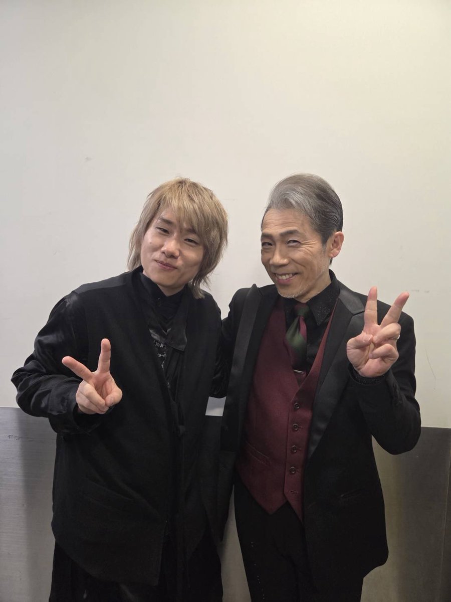 ROOTS_TravelTV's tweet image. 今月のアルバイト日記は
アルバイトの後藤くんが
本業のため、お休みです🌙𓈒𓂂𓏸

スタッフが本業の現場にお邪魔しました🙌

本編の視聴はこちらから👇
era.travel.gr.jp/Form/Channel/C…

#ROOTS
#TravelTV
#ROCK
#Violin
#原田喧太
#赤坂晃
#後藤泰観
#HideboH