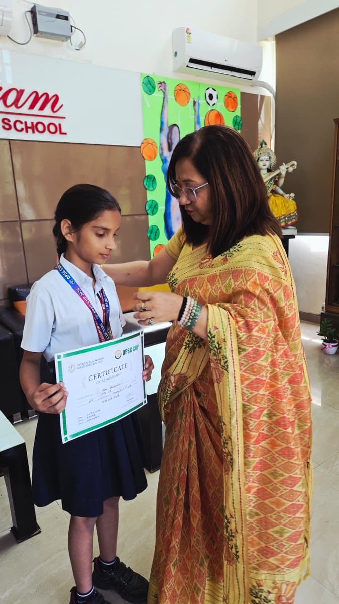 Indirapuram Public School, Crossings Republik tweet media