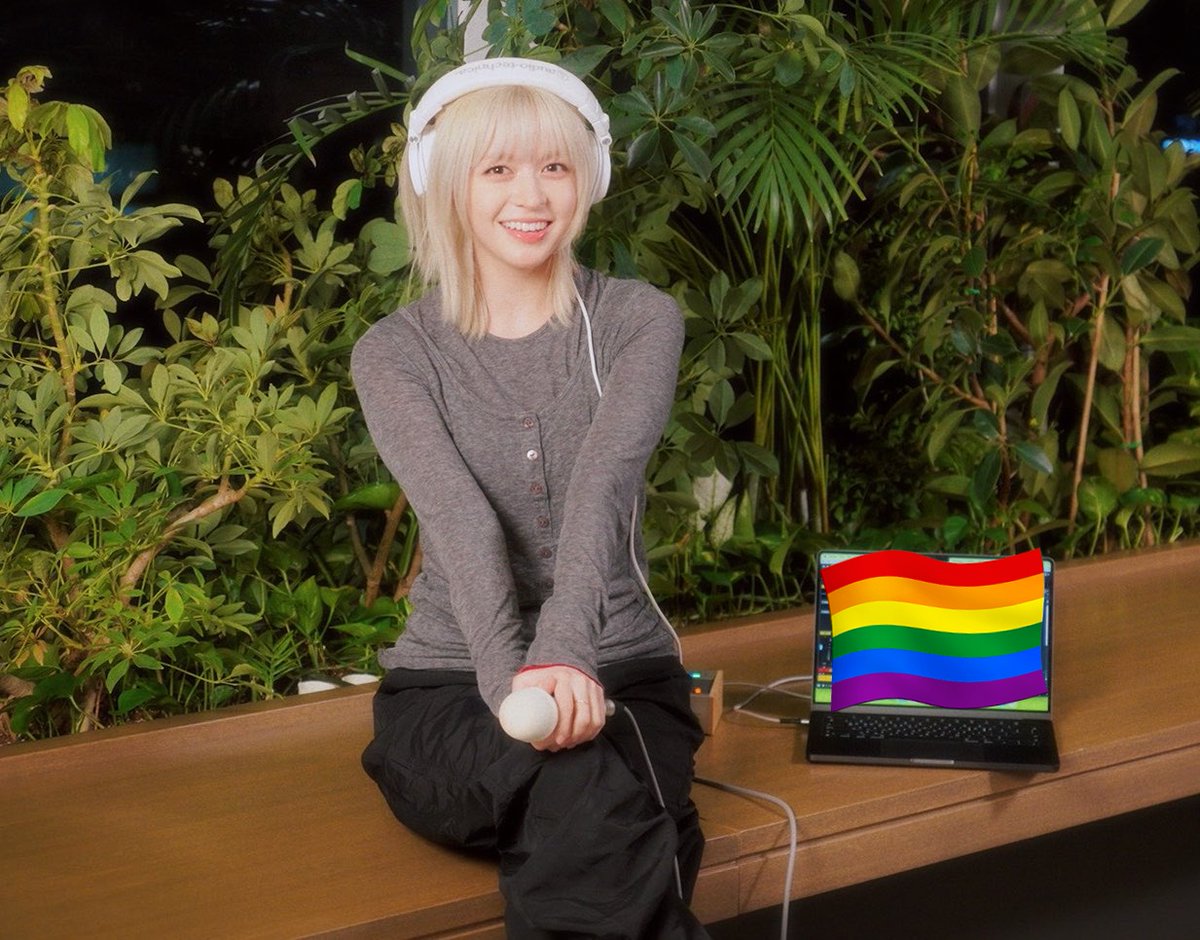 So.... Heavy Serenade album is for lesbian... Right?