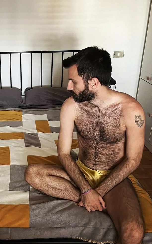 Hairylover tweet media