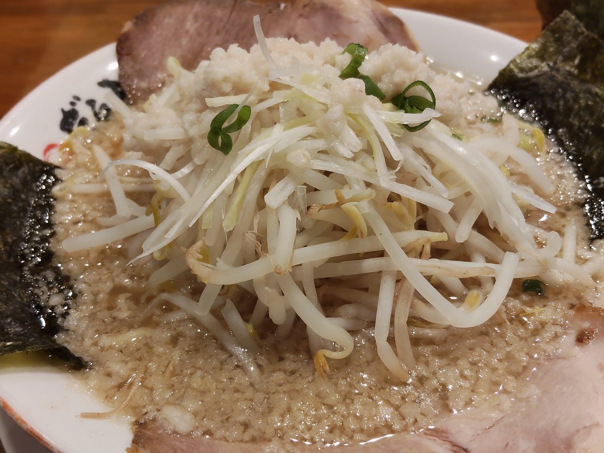 ぱーでん tweet media