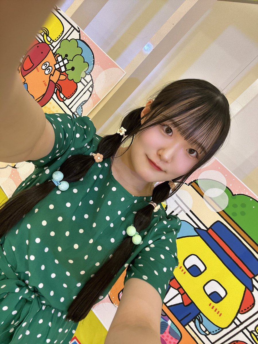 sakura_manae's tweet photo. 先日アリオ上尾にて開催された

｢SDGsワークショップあげKIDS｣
eco万華鏡をつくろう！
の会場アナウンス、うたのおねえさんを担当させていただきました！

みんなとキラキラの万華鏡を作ることが出来てとっても楽しかったです☺️✨️

たくさんのご来場ありがとうございました❣️❣️ https://t.co/OsgBq5MgWL