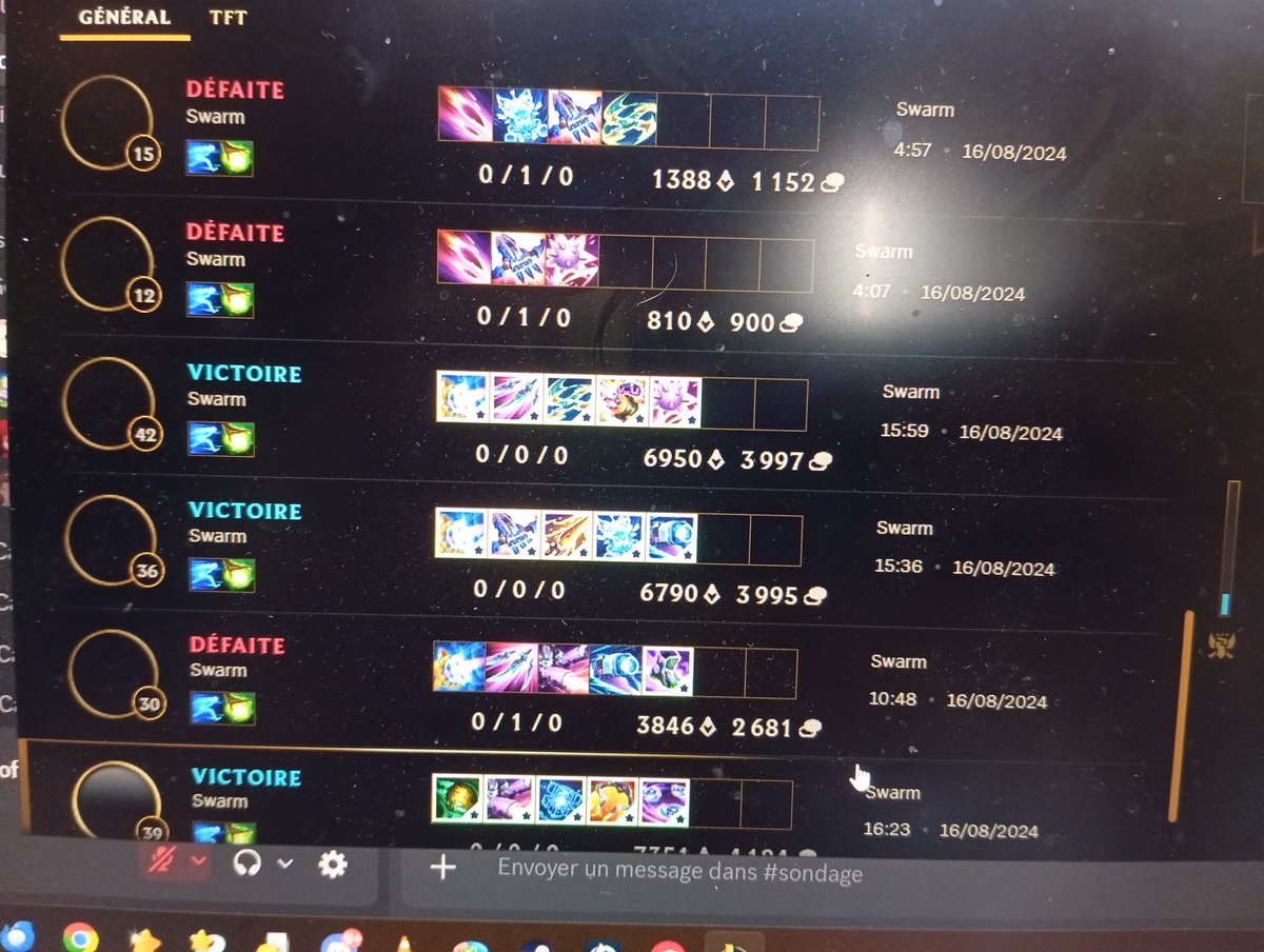 Je joue tellement peu à LoL que dans mon historique on voit encore le Swarm 🥹 (meilleur mode de jeu)