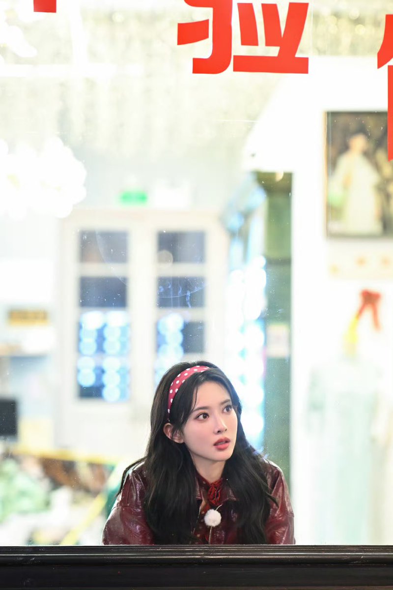 MENGZIYI THAILAND tweet media