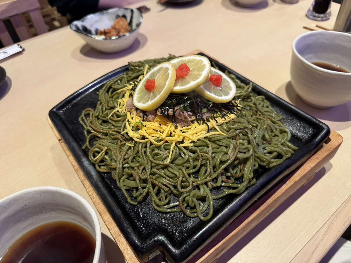 聖☆エスカノール tweet media