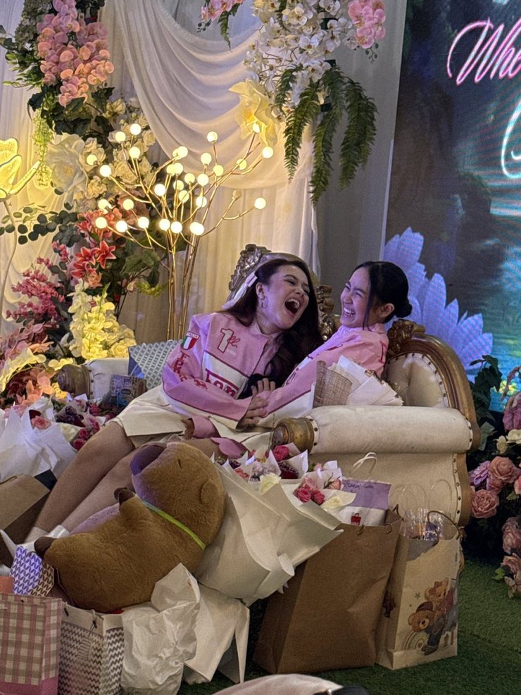ang saya makitang they are on their own world every time na magkasama sila. im glad to know that capcap have her tala, and tala have her capcap forever (padlock na ng pinky promise nila tapon susi)