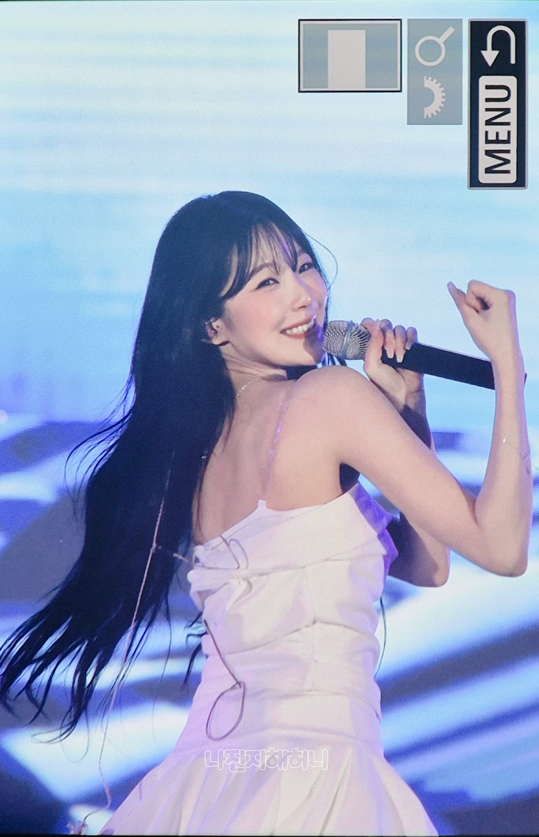 나진지해허니 tweet media