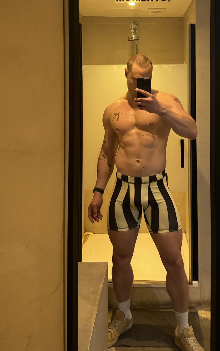 good himbo tweet media