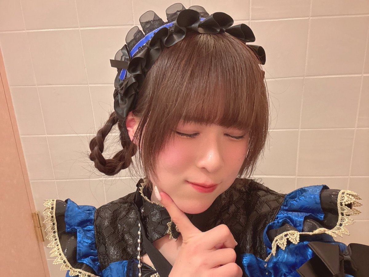 みり tweet media