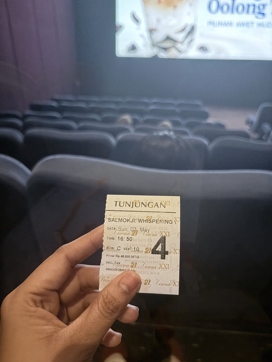 iffi anugrah | #Kuhanya1DiAntaraKeramaian tweet media