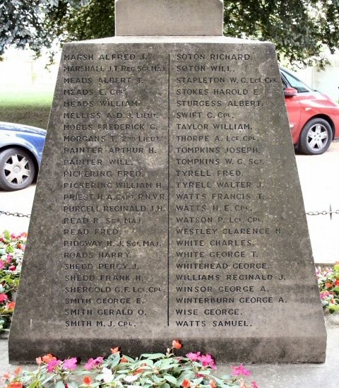 Warmemoria52861's tweet image. St Peter &amp;amp; St Paul Church, Buckingham - warmemorialstories.com - War Memorial Stories is a methodical digital archive dedicated to preserving the personal narratives behind local war memorials. #WW1 #LestWeForget #Buckingham