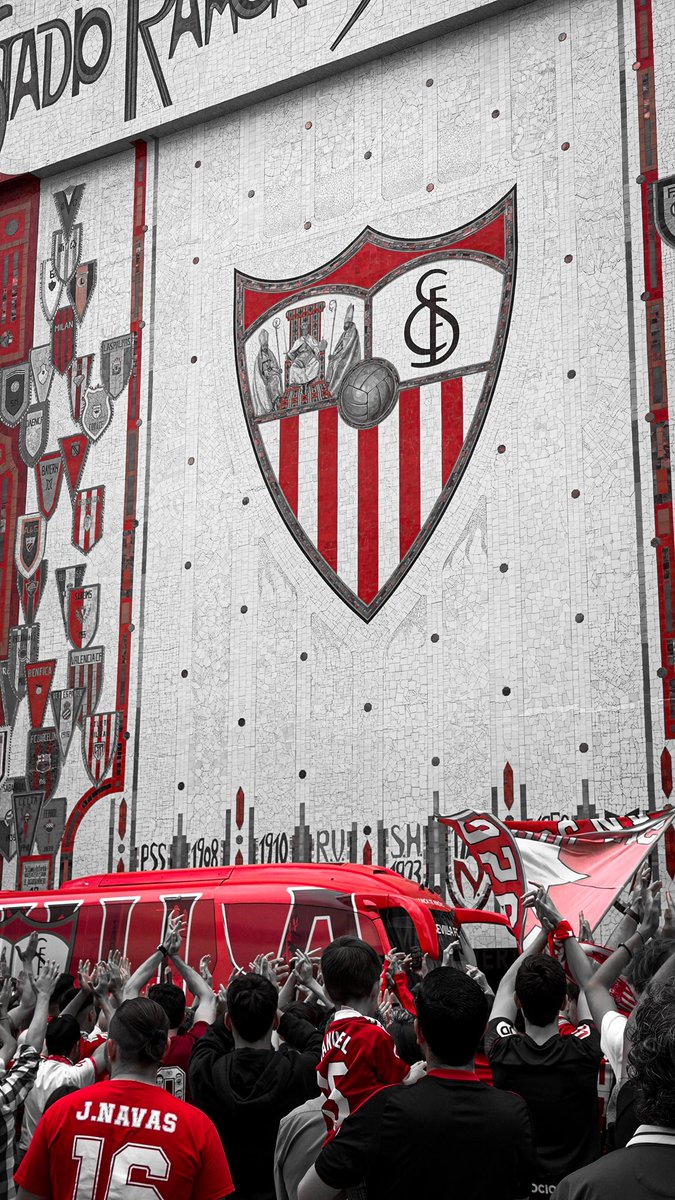 perikoteando's tweet image. Si el amor de tu vida está malito, tú no le sueltas la mano. Y si se muere, tú te mueres con el. 

#todosderojo #vamosmisevilla #sevillafc #SevillaRealSociedad #Nervion