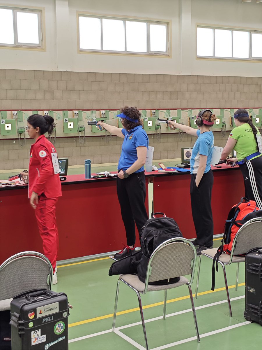 rfedeto's tweet photo. 𝐆𝐏𝐈 𝐏𝐈𝐋𝐒𝐄𝐍 | 🇨🇿 República Checa
🔫 Pistola 10 metros
🇪🇸 Buena competición de la tarraconense Sonia Franquet, que termina cuarta, a un paso de las medallas, con una puntuación de 570-13x (95-95-94-96-97-93).
👏 ¡Enhorabuena!
#rfedeto #TiroOlímpico #ShootingSport https://t.co/gIjesZ8x41