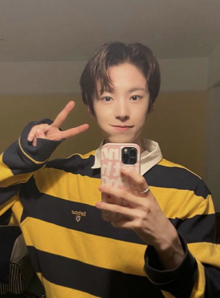 라윤 tweet media
